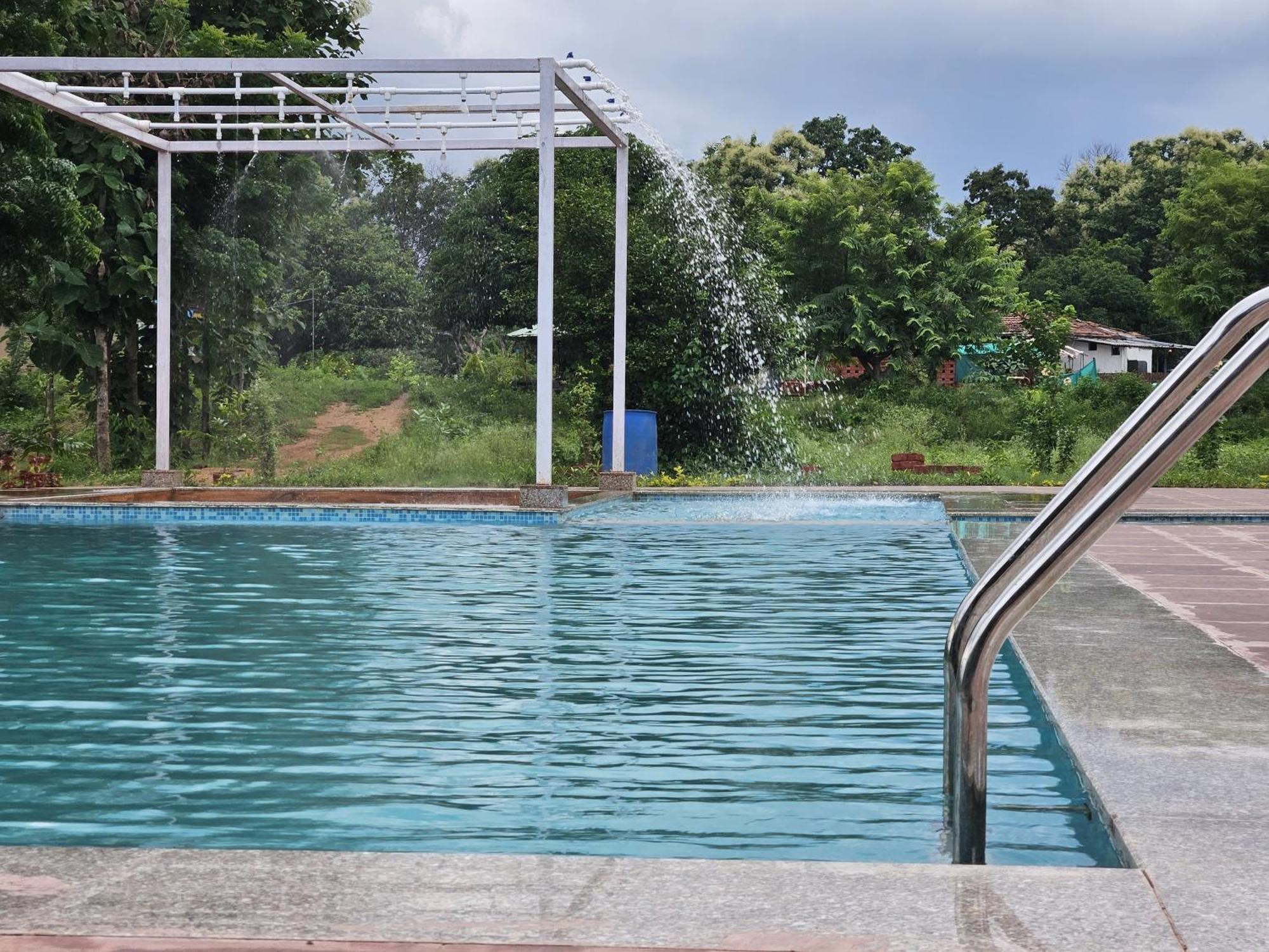 Wow Stayz2 Pachmarhi Foothill Cottages Екстер'єр фото