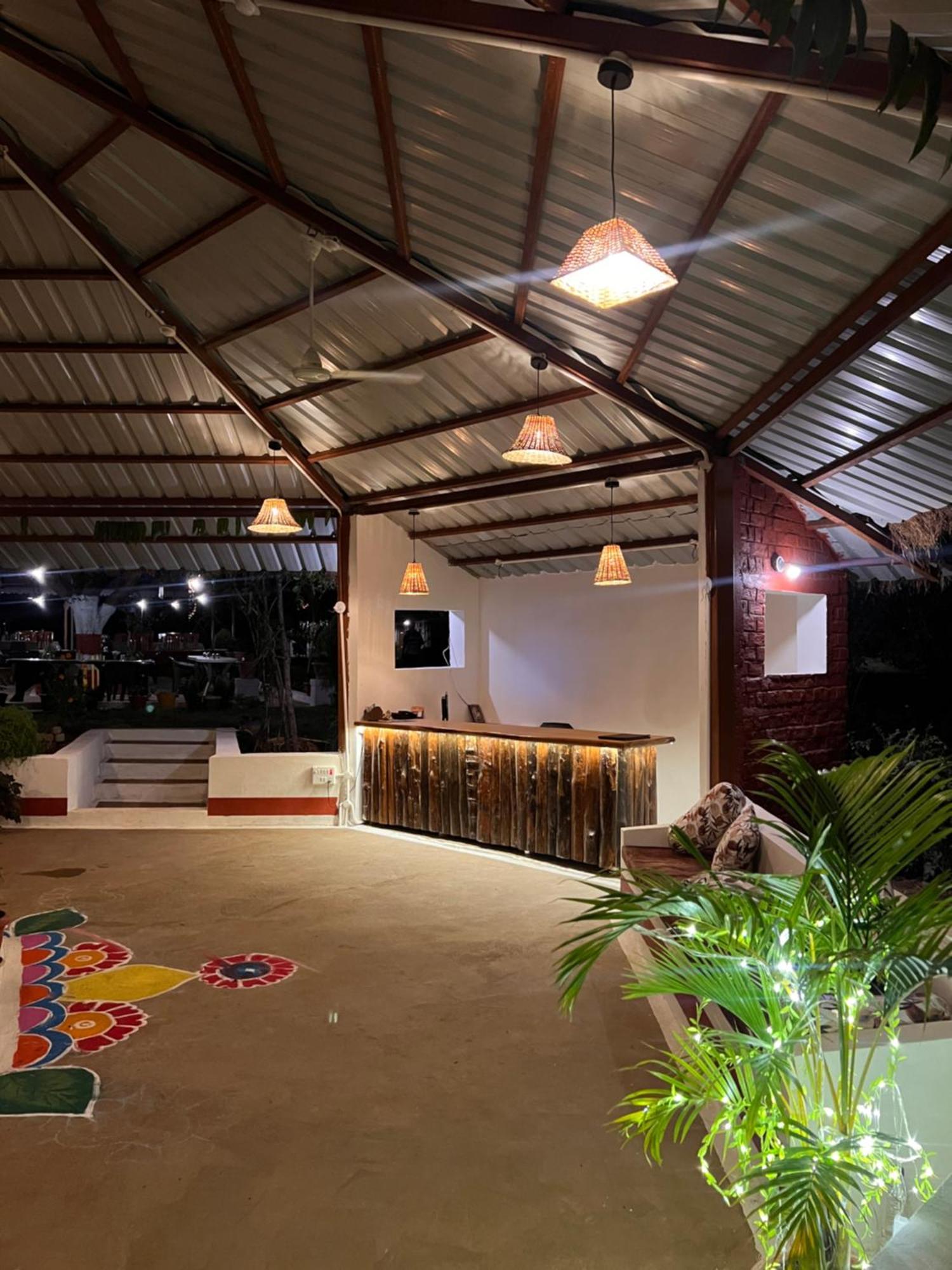 Wow Stayz2 Pachmarhi Foothill Cottages Екстер'єр фото