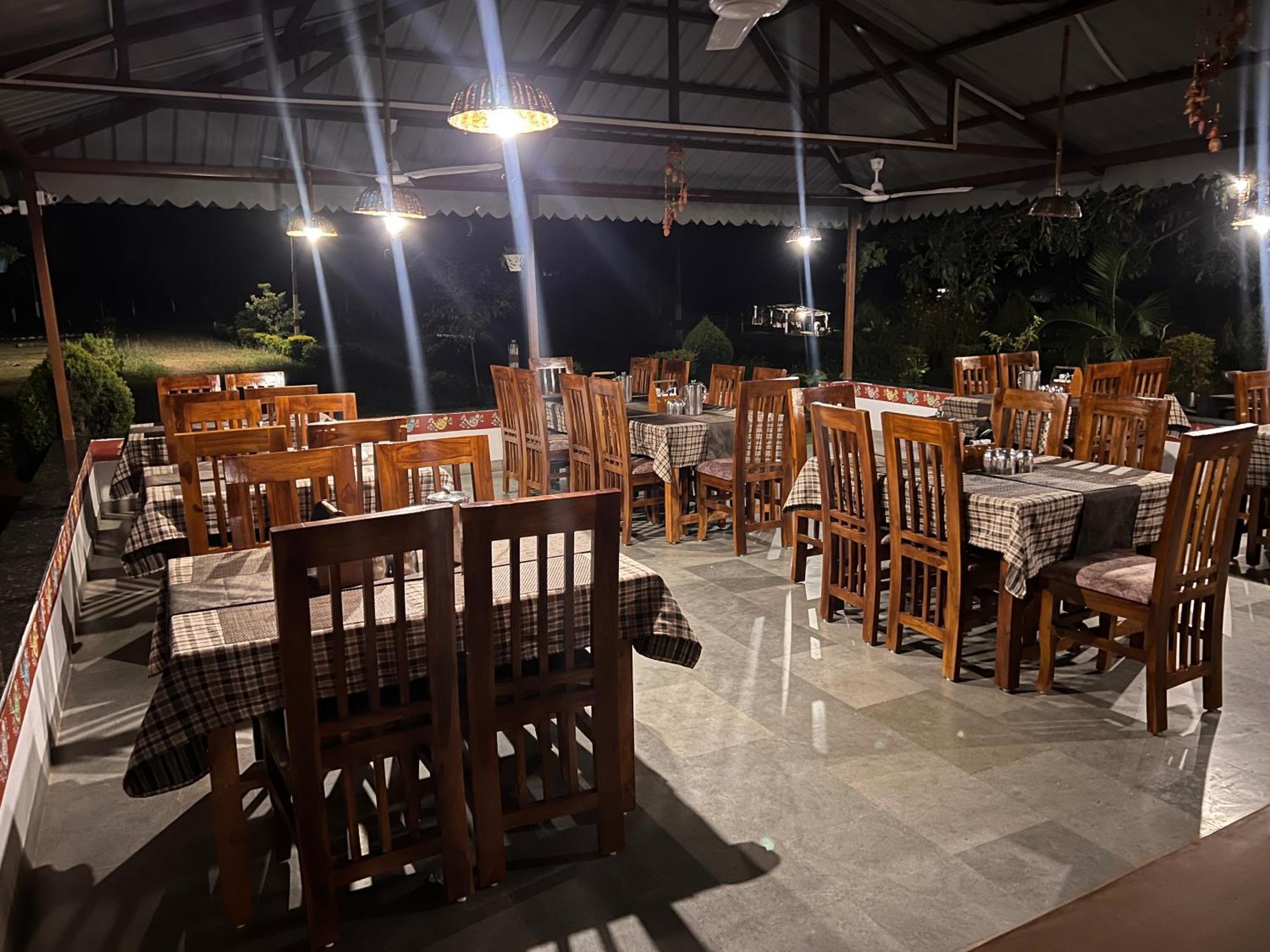 Wow Stayz2 Pachmarhi Foothill Cottages Екстер'єр фото