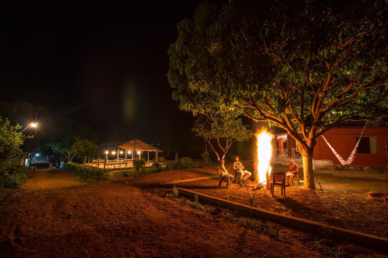 Wow Stayz2 Pachmarhi Foothill Cottages Екстер'єр фото